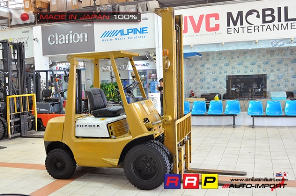 ขายรถโฟล์คลิฟท์มือสอง TOYOTA รุ่น 40-2FG25-11413 นำเข้าจากประเทศญี่ปุ่น 100\% ไม่เคยใช้งานในไทย ขายรถโฟล์คลิฟท์มือสอง TOYOTA รุ่น 40-2FG25-11413 นำเข้าจากประเทศญี่ปุ่น 100\% ไม่เคยใช้งานในไทย