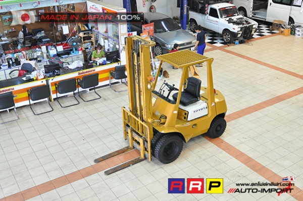 ขายรถโฟล์คลิฟท์มือสอง TOYOTA รุ่น 40-2FG25-11413 นำเข้าจากประเทศญี่ปุ่น 100\% ไม่เคยใช้งานในไทย ขายรถโฟล์คลิฟท์มือสอง TOYOTA รุ่น 40-2FG25-11413 นำเข้าจากประเทศญี่ปุ่น 100\% ไม่เคยใช้งานในไทย