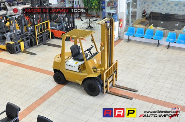 ขายรถโฟล์คลิฟท์มือสอง TOYOTA รุ่น 40-2FG25-11413 นำเข้าจากประเทศญี่ปุ่น 100\% ไม่เคยใช้งานในไทย ขายรถโฟล์คลิฟท์มือสอง TOYOTA รุ่น 40-2FG25-11413 นำเข้าจากประเทศญี่ปุ่น 100\% ไม่เคยใช้งานในไทย