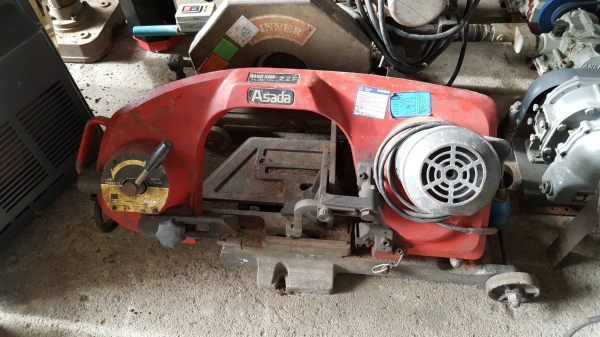 เลื่อยสายพานของ Asada รุ่น 22F ใข้ไฟ220 V.ใช้งานได้