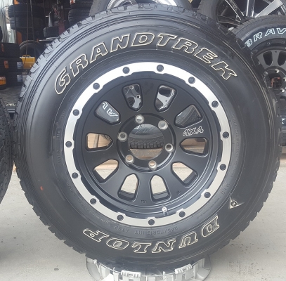 ล้อใหม่ ระฆัง ขอบ16 หน้า8 ยาง265/70/16 ปี 16  4 ล้อ