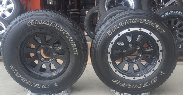 ล้อใหม่ ระฆัง ขอบ16 หน้า8 ยาง265/70/16 ปี 16  4 ล้อ