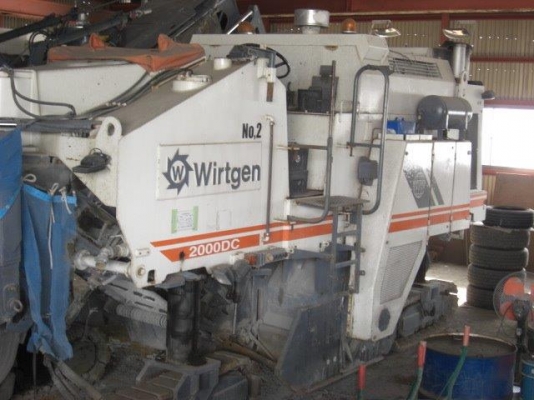 รถกัดผิว Wirtgen 2000DC จากญี่ปุ่น ราคาดีๆ รถถึงไทยต้นเดือนเมษายน โทร. 092-929-9942 ธีรเทพ