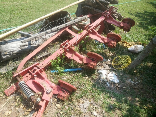 ขายตามสภาพ ผาล4ติดมากับ49แรงยันมาร์ลูกปืนใหญ่มีคันท้ายกับใบผาล1ใบ