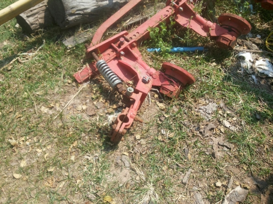 ขายตามสภาพ ผาล4ติดมากับ49แรงยันมาร์ลูกปืนใหญ่มีคันท้ายกับใบผาล1ใบ ขายตามสภาพ ผาล4ติดมากับ49แรงยันมาร์ลูกปืนใหญ่มีคันท้ายกับใบผาล1ใบ