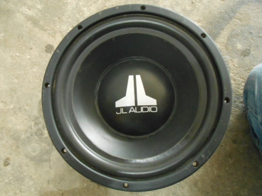 ลำโพง10นิ้ว JL W3 D6 เปลี่ยนขอบแล้ว วอยย์เดิม 1ข้าง ลำโพง10นิ้ว JL W3 D6 เปลี่ยนขอบแล้ว วอยย์เดิม 1ข้าง