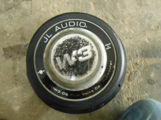 ลำโพง10นิ้ว JL W3 D6 เปลี่ยนขอบแล้ว วอยย์เดิม 1ข้าง ลำโพง10นิ้ว JL W3 D6 เปลี่ยนขอบแล้ว วอยย์เดิม 1ข้าง