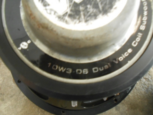 ลำโพง10นิ้ว JL W3 D6 เปลี่ยนขอบแล้ว วอยย์เดิม 1ข้าง ลำโพง10นิ้ว JL W3 D6 เปลี่ยนขอบแล้ว วอยย์เดิม 1ข้าง