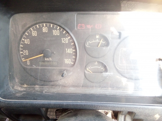 ขายด่วน isuzu NPR 130 แรงม้า ปี49 เดิมๆ