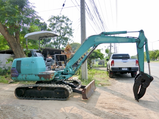 KOMATSU 25-7 ขนาดPC-25 <มีVDOให้ชม> รถเก่านอกแท้ มีเอกสารใบอินวอย☎️ติดต่อ 085-5632278 (ราคาต่อรองได้)