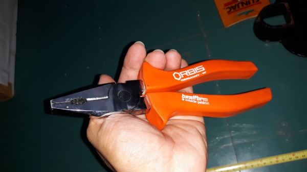 ขายคีมปากจิ้งจก ORBIS MADE IN W-GERMANY.ใหม่เก่าเก็บ ขายคีมปากจิ้งจก ORBIS MADE IN W-GERMANY.ใหม่เก่าเก็บ