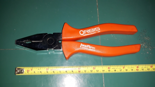 ขายคีมปากจิ้งจก ORBIS MADE IN W-GERMANY.ใหม่เก่าเก็บ ขายคีมปากจิ้งจก ORBIS MADE IN W-GERMANY.ใหม่เก่าเก็บ