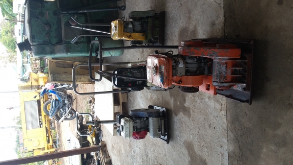 เครื่องตบดิน