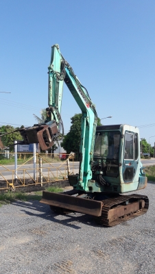 รถขุด Yanmar B50-2 พร้อมหัวคีบไม้ เก่าญี่ปุ่น รถขุด Yanmar B50-2 พร้อมหัวคีบไม้ เก่าญี่ปุ่น