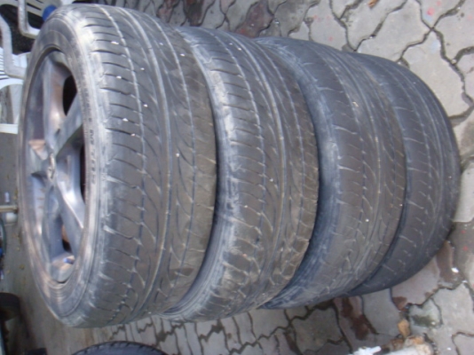 ล้อแม็คเดิมมาสด้า3ขอบ16 ติดต่อ 0982868775