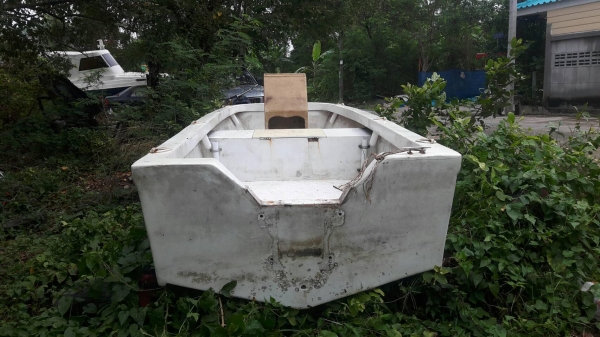 ขายเรือไฟเบอร์14.5ฟุต ทรงสูงออกทะเลได้มีห้องขังเหยื่อกับที่ปักโคนเบ็ต ขาย15000บาท ขายเรือไฟเบอร์14.5ฟุต ทรงสูงออกทะเลได้มีห้องขังเหยื่อกับที่ปักโคนเบ็ต ขาย15000บาท