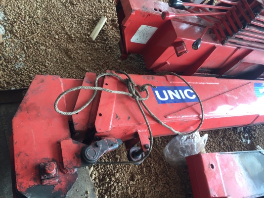 Unic 370V Turbo เครนท้องวี 2.9ตัน 3ปลอก2ชัก สวยๆ อุปกรณ์ครบๆ Unic 370V Turbo เครนท้องวี 2.9ตัน 3ปลอก2ชัก สวยๆ อุปกรณ์ครบๆ