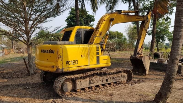 KOMATSU PC 120-6