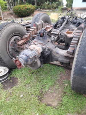 แท่นเพลา ISUZU ROCKY240 สภาพสวย พร้อมใช้