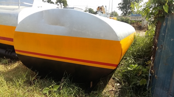 ขาย ถังน้ำ ถังน้ำมัน 14000ลิตรทรงวงรีหนา4มิล สภาพดีมาก พร้อมใช้ค่ะ