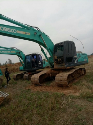ขายรถขุดแบ็คโคKOBELCO SK200-8 SUPERX เอกสารทะเบียนทำงานหมื่นสามพัน ชม. พร้อมลงงาน