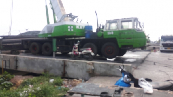 ต้องการขายด่วน ! รถเครน KATO 450 ขาคอนโทรล