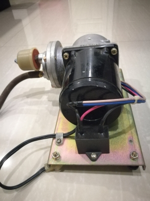 ปั๊มลมขนาดเล็ก หรือ vacuum pump