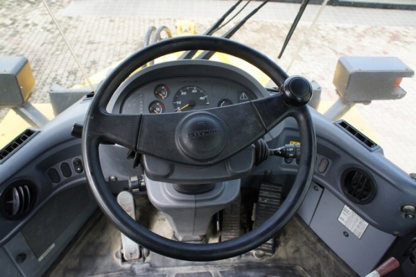 WA100-6 แอร์เย็น สภาพสวยเทียบรถใหม่ป้ายแดง ราคาถูก สนใจติดต่อ 0927826142,034886118 WA100-6 แอร์เย็น สภาพสวยเทียบรถใหม่ป้ายแดง ราคาถูก สนใจติดต่อ 0927826142,034886118