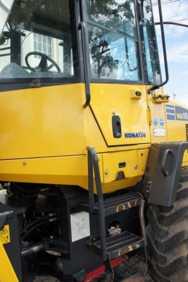 WA100-6 แอร์เย็น สภาพสวยเทียบรถใหม่ป้ายแดง ราคาถูก สนใจติดต่อ 0927826142,034886118 WA100-6 แอร์เย็น สภาพสวยเทียบรถใหม่ป้ายแดง ราคาถูก สนใจติดต่อ 0927826142,034886118