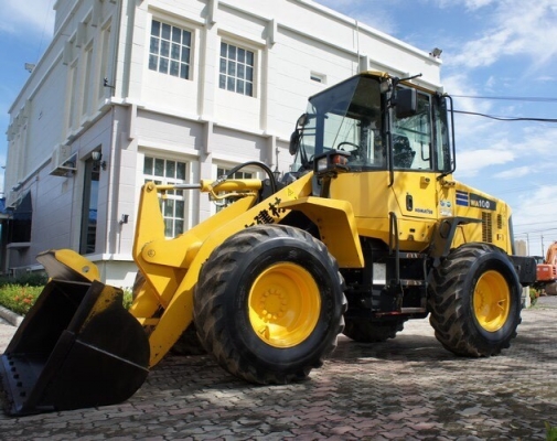 WA100-6 แอร์เย็น สภาพสวยเทียบรถใหม่ป้ายแดง ราคาถูก สนใจติดต่อ 0927826142,034886118 WA100-6 แอร์เย็น สภาพสวยเทียบรถใหม่ป้ายแดง ราคาถูก สนใจติดต่อ 0927826142,034886118