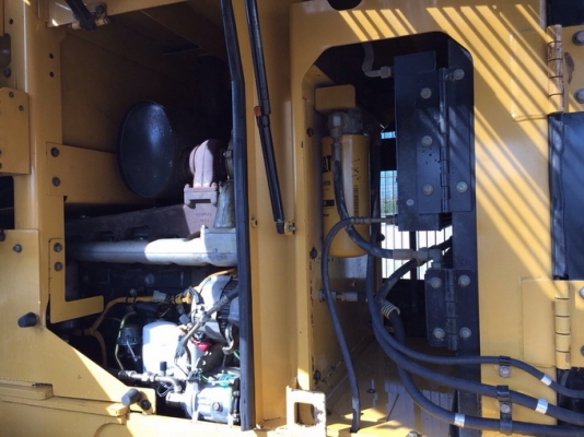 CAT924G เทียบเท่า WA200 สภาพสวย พร้อมใช้งาน ราคาถูก สนใจติดต่อ 0927826142,034886118 CAT924G เทียบเท่า WA200 สภาพสวย พร้อมใช้งาน ราคาถูก สนใจติดต่อ 0927826142,034886118