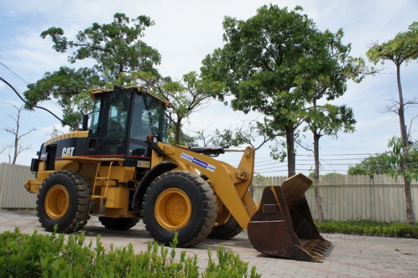 CAT924G เทียบเท่า WA200 สภาพสวย พร้อมใช้งาน ราคาถูก สนใจติดต่อ 0927826142,034886118 CAT924G เทียบเท่า WA200 สภาพสวย พร้อมใช้งาน ราคาถูก สนใจติดต่อ 0927826142,034886118