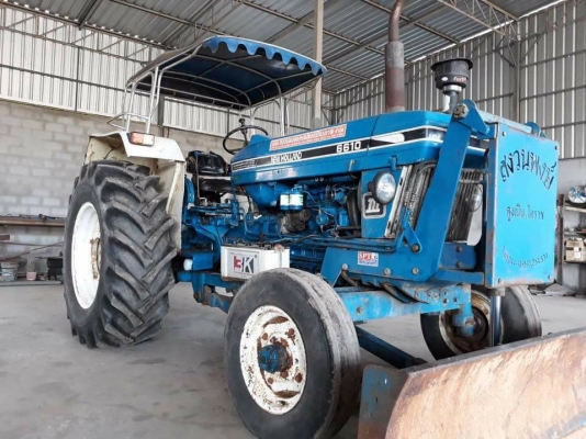 ขายรถไถFORD 6610เสื้อลาย เครื่องเดิม เอกสารทะเบียนใบมีดหน้า ผาน7