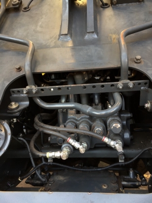 WA320-6 แอร์เย็น พร้อมอุปกรณ์เสริมสำหรับคีบไม้หรือซุง สภาพสวยมากๆ สนใจติดต่อ 0927826142,034886118