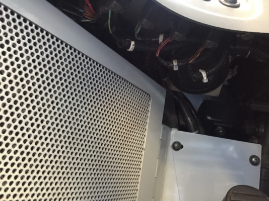 WA320-6 แอร์เย็น พร้อมอุปกรณ์เสริมสำหรับคีบไม้หรือซุง สภาพสวยมากๆ สนใจติดต่อ 0927826142,034886118