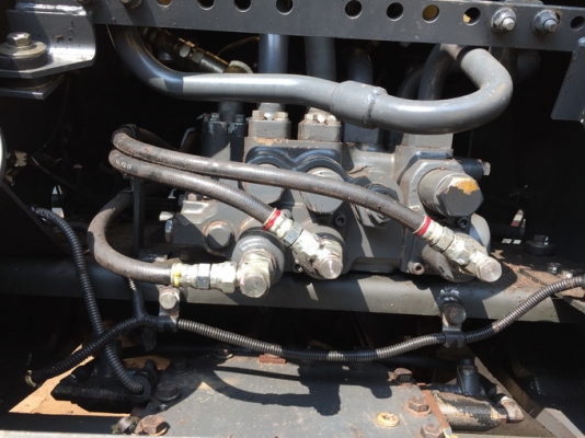 WA320-6 แอร์เย็น พร้อมอุปกรณ์เสริมสำหรับคีบไม้หรือซุง สภาพสวยมากๆ สนใจติดต่อ 0927826142,034886118