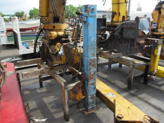 ขายเครนติดรถบรรทุก  ยี่ห้อ NANSEI  รุ่น  HFD ขนาด 3 ตัน 3ปลอก 2 ชัก เก่านอกใช้งานได้จริงสนใจดูสินค้าได้