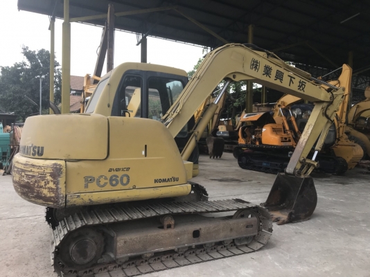 Komatsu 60-7 รถเก่าญี่ปุ่น สภาพพร้อมใช้งาน เครื่องปั๊มดี ราคาต่อรองได้ สนใจติดต่อ0813553478คุณโย Komatsu 60-7 รถเก่าญี่ปุ่น สภาพพร้อมใช้งาน เครื่องปั๊มดี ราคาต่อรองได้ สนใจติดต่อ0813553478คุณโย