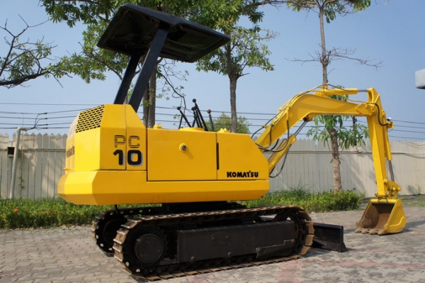 PC10-5 2,xxx ชั่วโมง แทรคเหล็ก ราคาถูก สนใจติดต่อ 0927826142,034886118 PC10-5 2,xxx ชั่วโมง แทรคเหล็ก ราคาถูก สนใจติดต่อ 0927826142,034886118