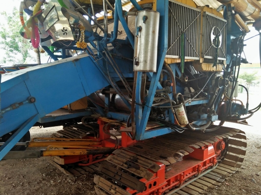 ขายรถเกี่ยวข้าวเครื่องJO8C(235BO) พร้อมเทเลอร์ฮีโน่เครื่องHO7C(185แรงม้า) (ขายแยกเฉพาะรถเกี่ยว 850,000)สภาพพร้อมใช้งาน สนใจโทรฉลาดศิลป์ 0981912778 ขายรถเกี่ยวข้าวเครื่องJO8C(235BO) พร้อมเทเลอร์ฮีโน่เครื่องHO7C(185แรงม้า) (ขายแยกเฉพาะรถเกี่ยว 850,000)สภาพพร้อมใช้งาน สนใจโทรฉลาดศิลป์ 0981912778