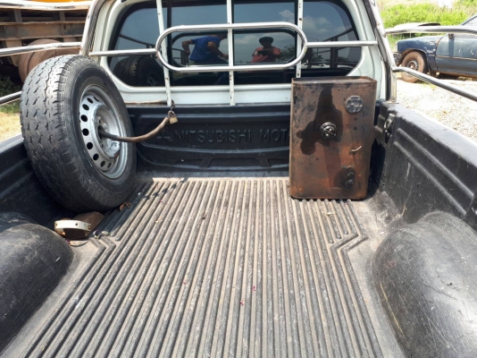 จัดส่ง ถังน้ำมันติดรถบรรทุก ให้ลูกค้า สมุทรปราการครับ ท่านใดสนใจแวะมาเลือกนะครับ มีหลายขนาดครับ