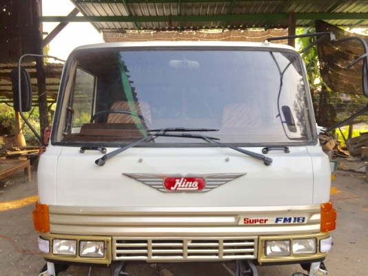 ขาย  หัวสิบล้อ HINO F18 สีใหม่ อุปกรณ์ครบ