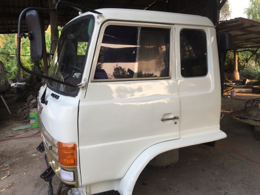 ขาย  หัวสิบล้อ HINO F18 สีใหม่ อุปกรณ์ครบ