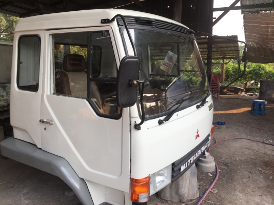 ขาย หัวสิบล้อ MITSUBISHI  เฉินหลง. สีใหม่ สภาพสวย พร้อมใช้