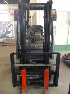 TOYOTA 02-8FDL15 : ฟอร์คลิฟท์ 1.5 ตัน ดีเซล รถนอก สภาพดี* โทร. 080-6565422 (หนิง)