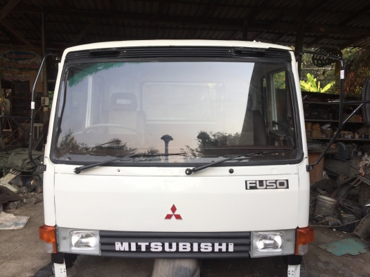 ขาย หัวสิบล้อ MITSUBISHI  เฉินหลง. สีใหม่ สภาพสวย พร้อมใช้