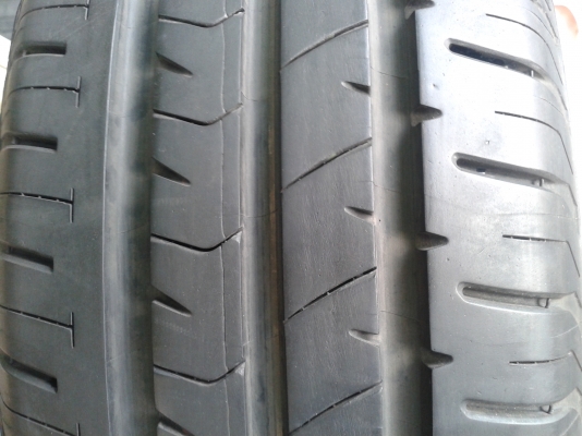 ยาง 185-60-15 ปลายปี 17 (1 เส้น)