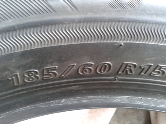 ยาง 185-60-15 ปลายปี 17 (1 เส้น)