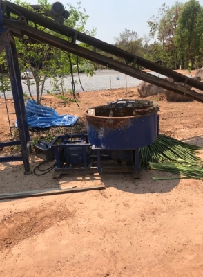 เครื่่องอัดอิฐบล็อก เครื่่องอัดอิฐบล็อก