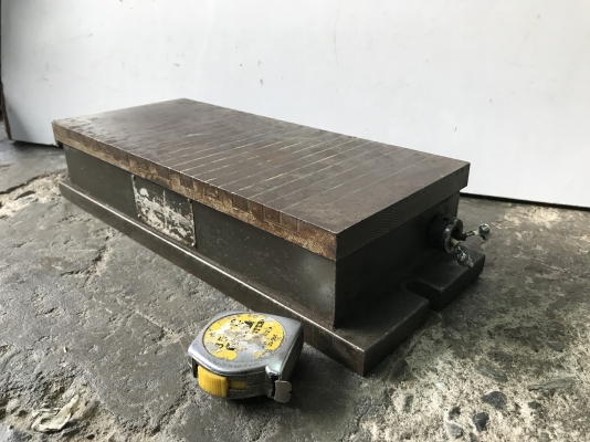 ขายแท่นแม่เหล็กดูดชิ้นงานเครื่องมิลลิ่ง Magnetic Chuck 80VDC ขนาด 6x14นิ้ว สภาพสวย ดูดแรง พร้อมใช้งาน